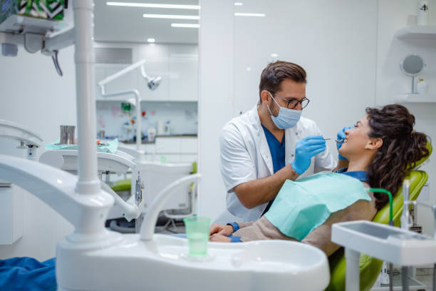 Best Veneers and Lumineers  in Etowah, TN